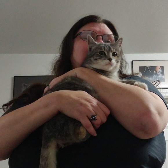 Meet your Posh Ambassador, Tami - Picture 6 of 8